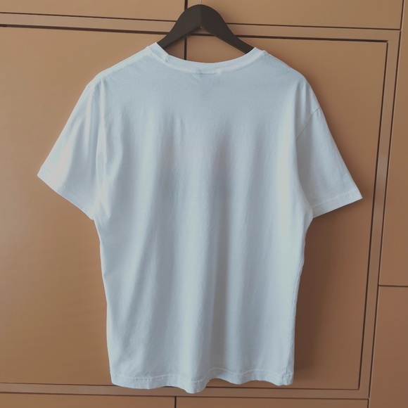 H&M Regular Fit Printed T-shirt - (M) - Picture 6 of 6